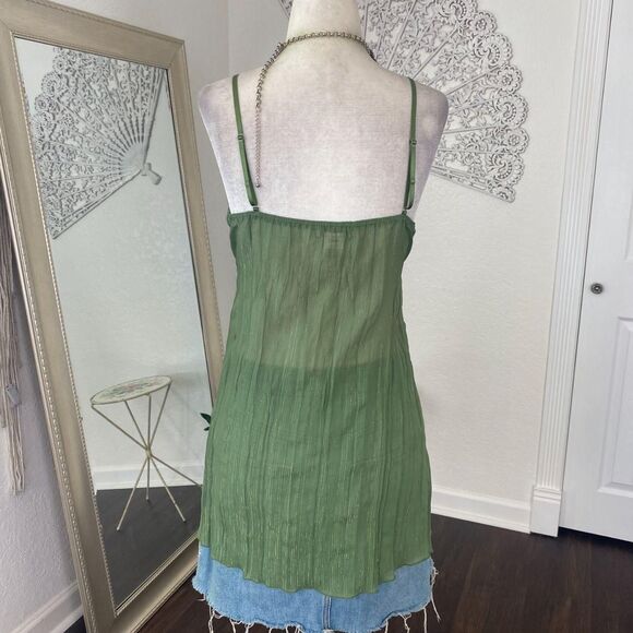 Meghan Noland Early 2000s Shimmery Green Gold Thread Sheer Fairy Camisole Top M - Picture 5 of 7